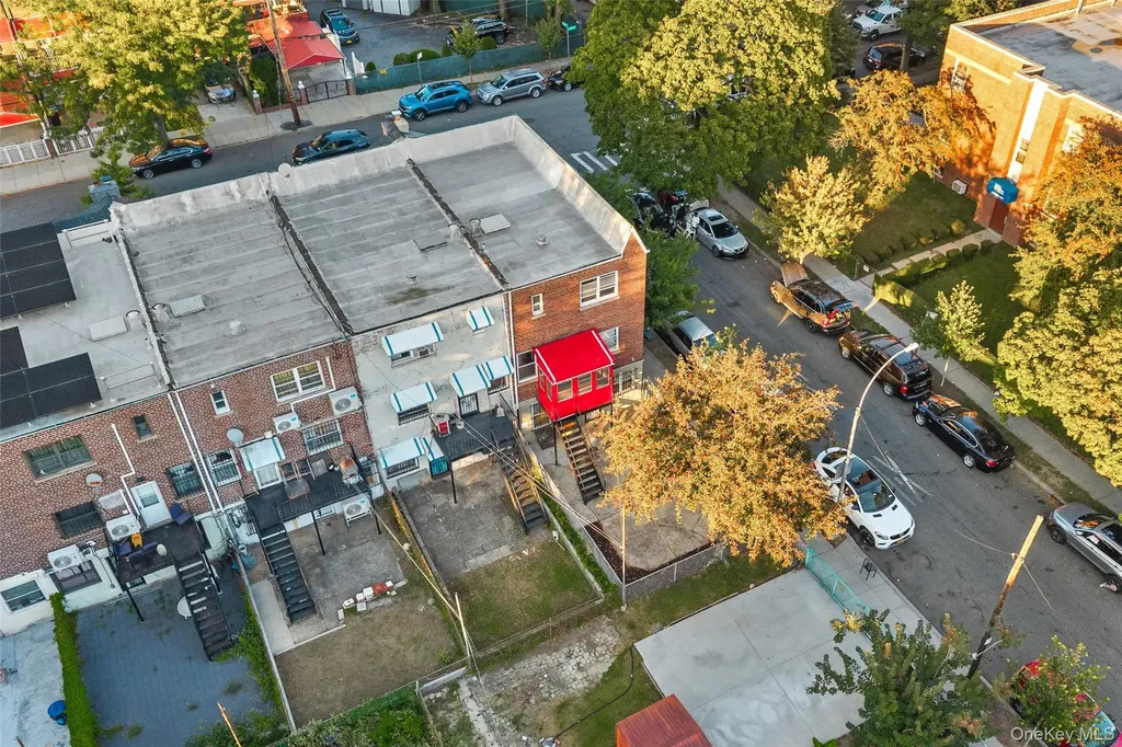 1150 E 214th Street Bronx NY 10469