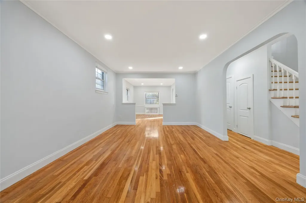 1150 E 214th Street Bronx NY 10469
