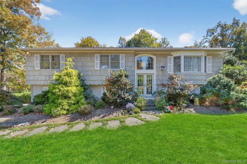 34 Farview Road Carmel NY 10512