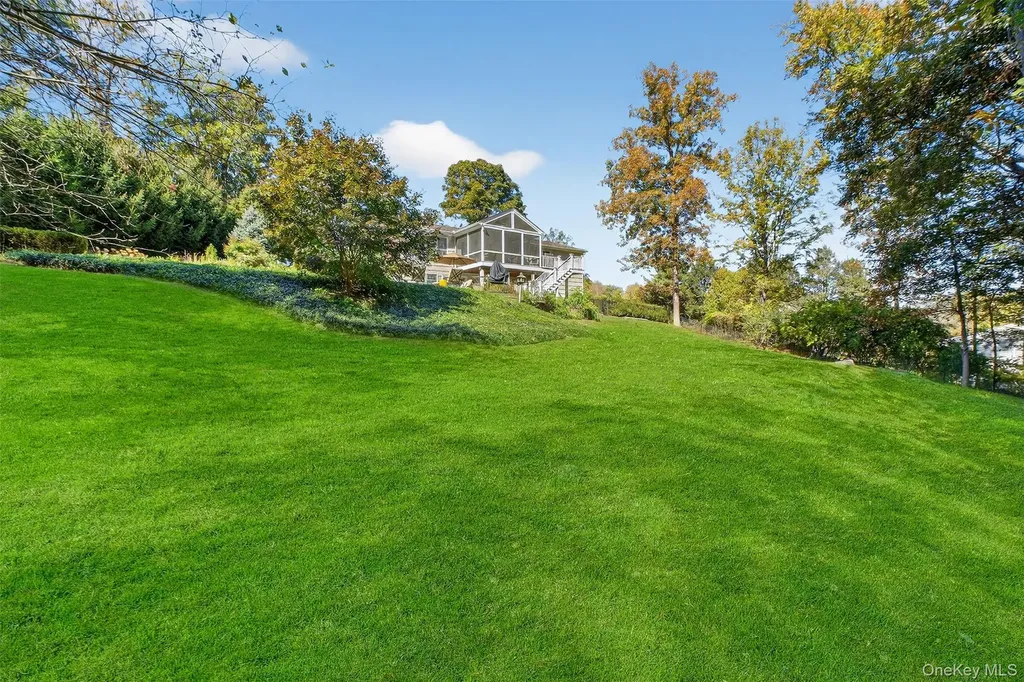 34 Farview Road Carmel NY 10512
