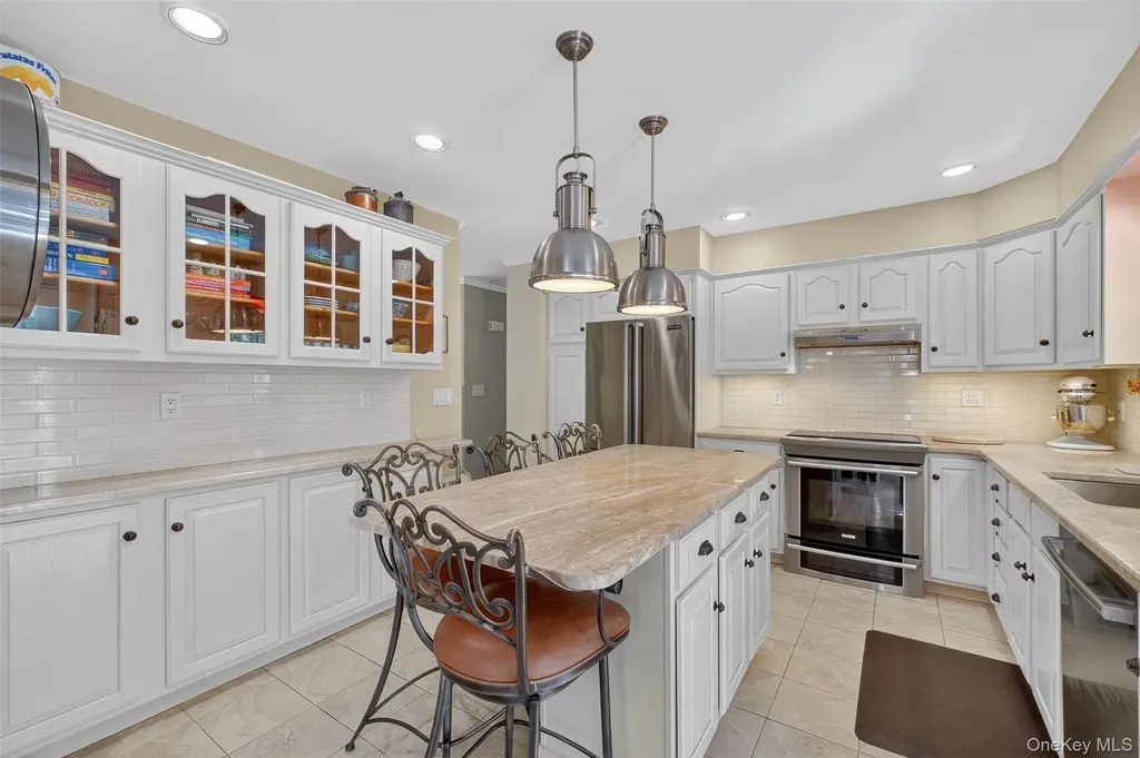 34 Farview Road Carmel NY 10512