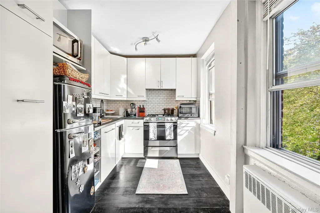 821 Bronx River Road Bronxville NY 10708