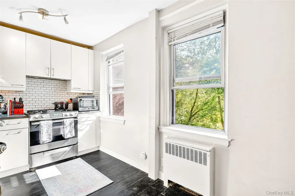 821 Bronx River Road Bronxville NY 10708