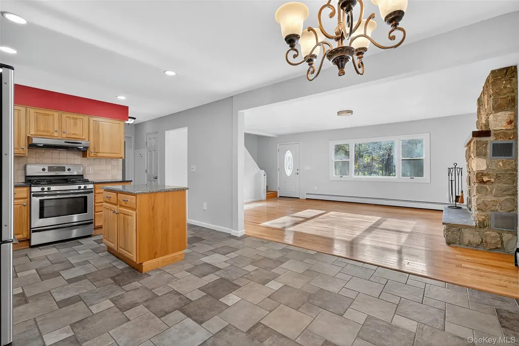 15 Nelson Road Monroe NY 10950