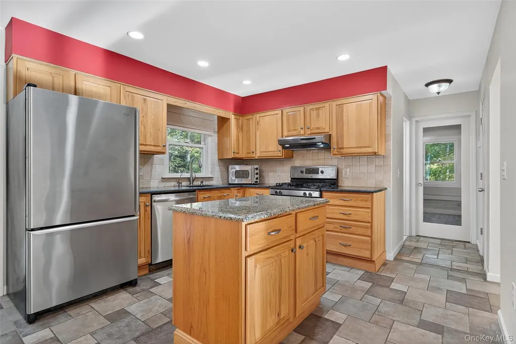 15 Nelson Road Monroe NY 10950