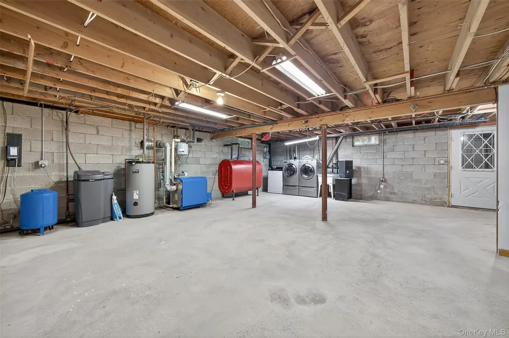 15 Nelson Road Monroe NY 10950