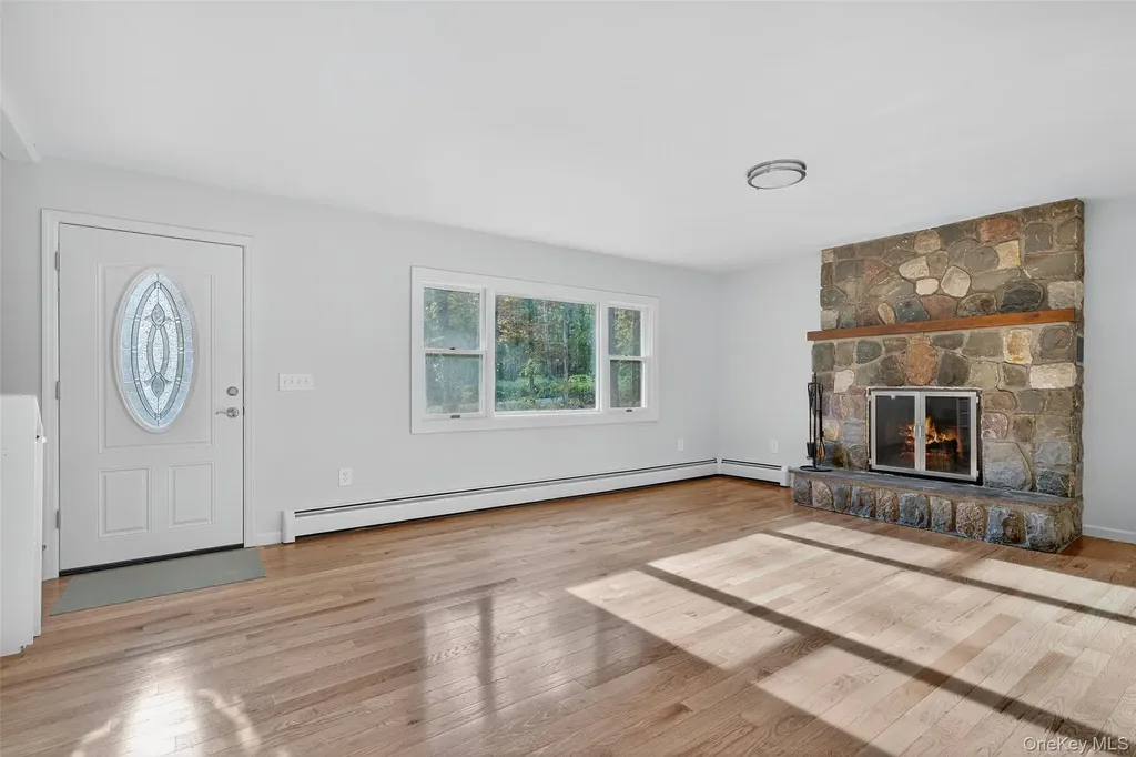 15 Nelson Road Monroe NY 10950