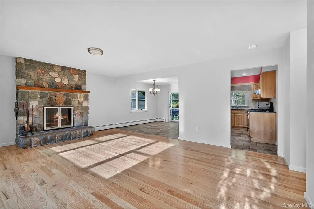 15 Nelson Road Monroe NY 10950