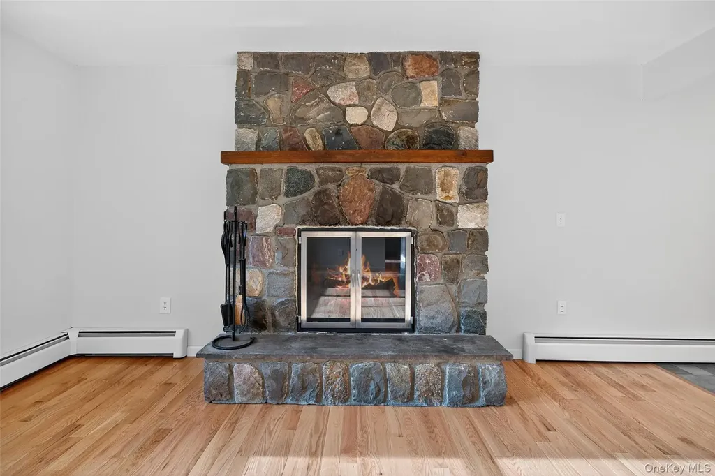 15 Nelson Road Monroe NY 10950