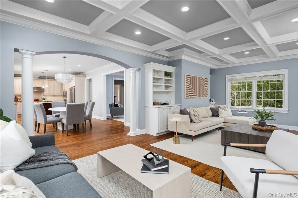 35 Holly Place Larchmont NY 10538