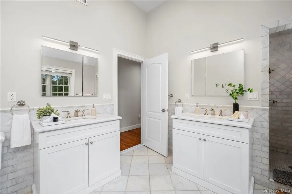 35 Holly Place Larchmont NY 10538