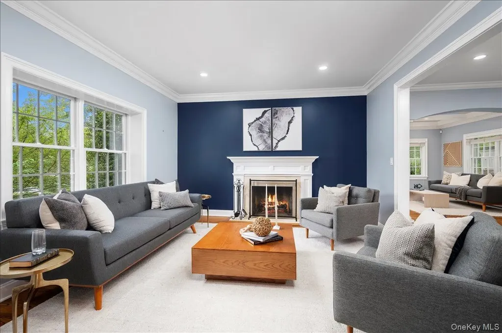35 Holly Place Larchmont NY 10538