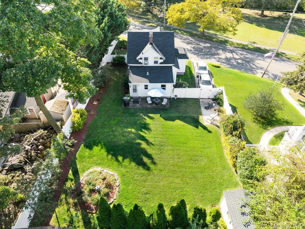 724 Foxhurst Road Baldwin NY 11510