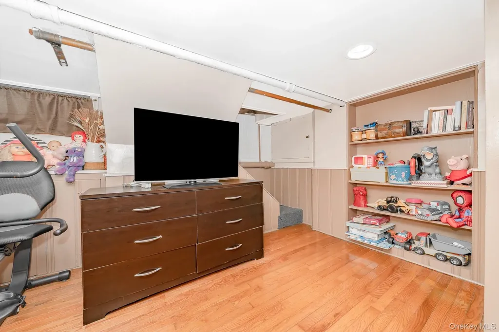 724 Foxhurst Road Baldwin NY 11510
