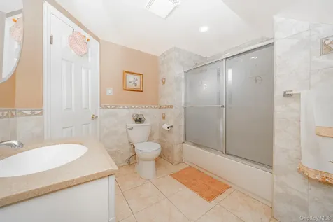 724 Foxhurst Road Baldwin NY 11510