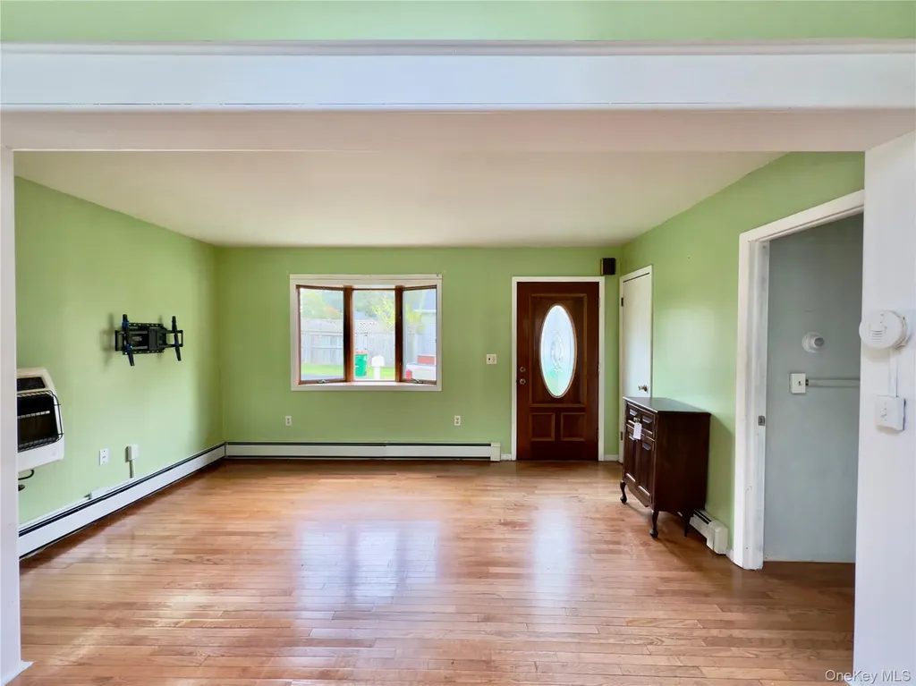 3 Hennessey Place Poughkeepsie NY 12601