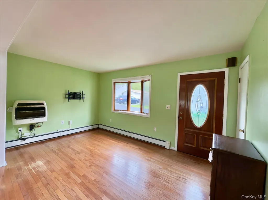 3 Hennessey Place Poughkeepsie NY 12601