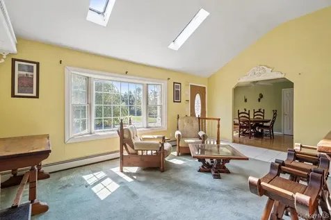 152 Baywood Drive Baiting Hollow NY 11933