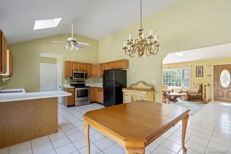 152 Baywood Drive Baiting Hollow NY 11933