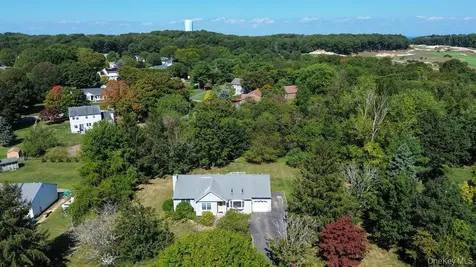 152 Baywood Drive Baiting Hollow NY 11933