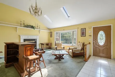 152 Baywood Drive Baiting Hollow NY 11933