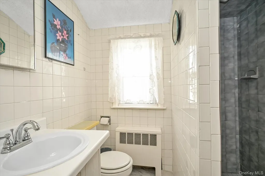 141 Brown Avenue Hempstead NY 11550