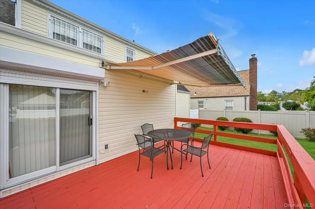 141 Brown Avenue Hempstead NY 11550