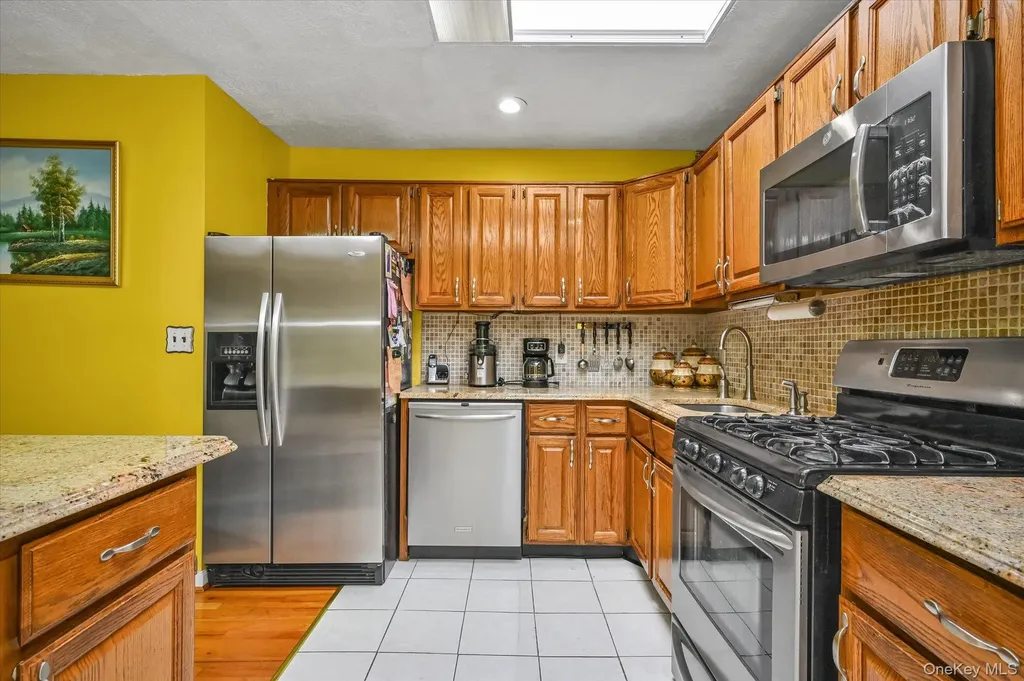 141 Brown Avenue Hempstead NY 11550