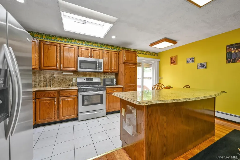 141 Brown Avenue Hempstead NY 11550