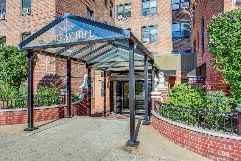 38-15 149th Street Flushing NY 11354