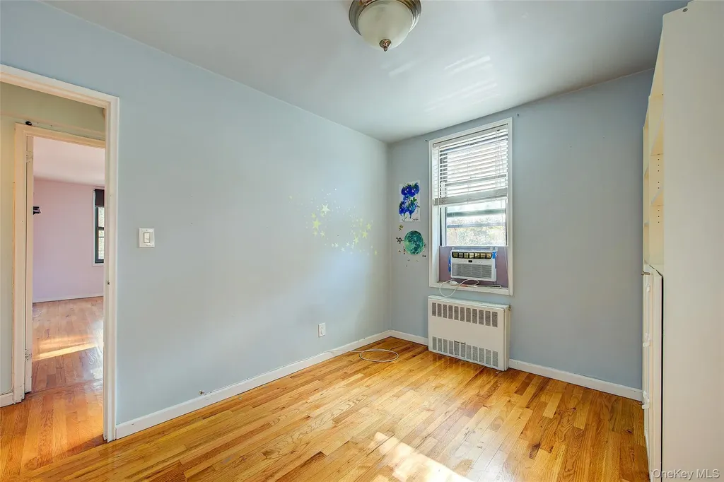 38-15 149th Street Flushing NY 11354