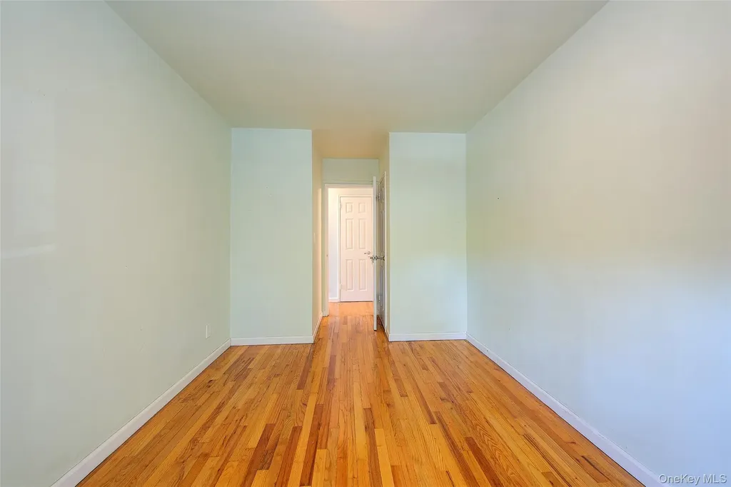 38-15 149th Street Flushing NY 11354