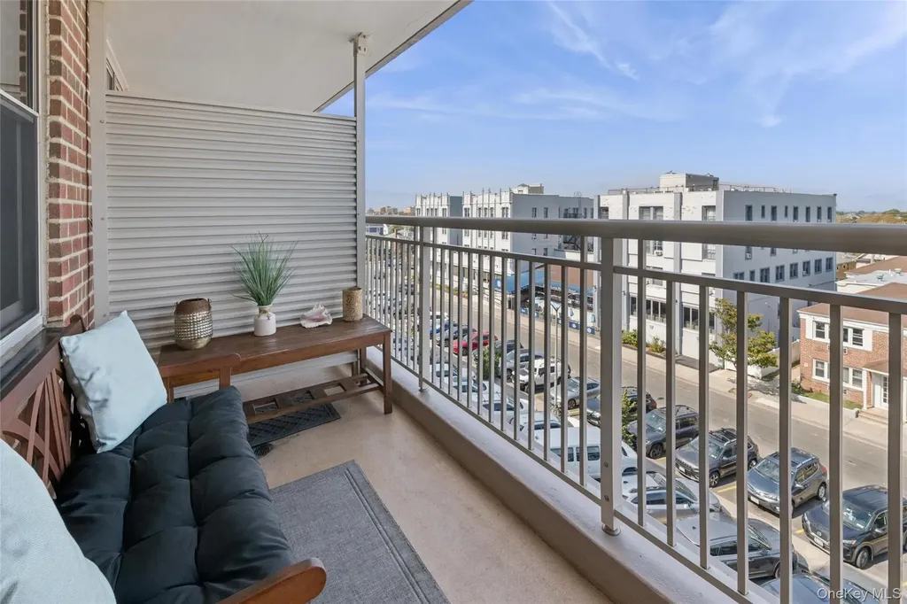 410 E Broadway Long Beach NY 11561