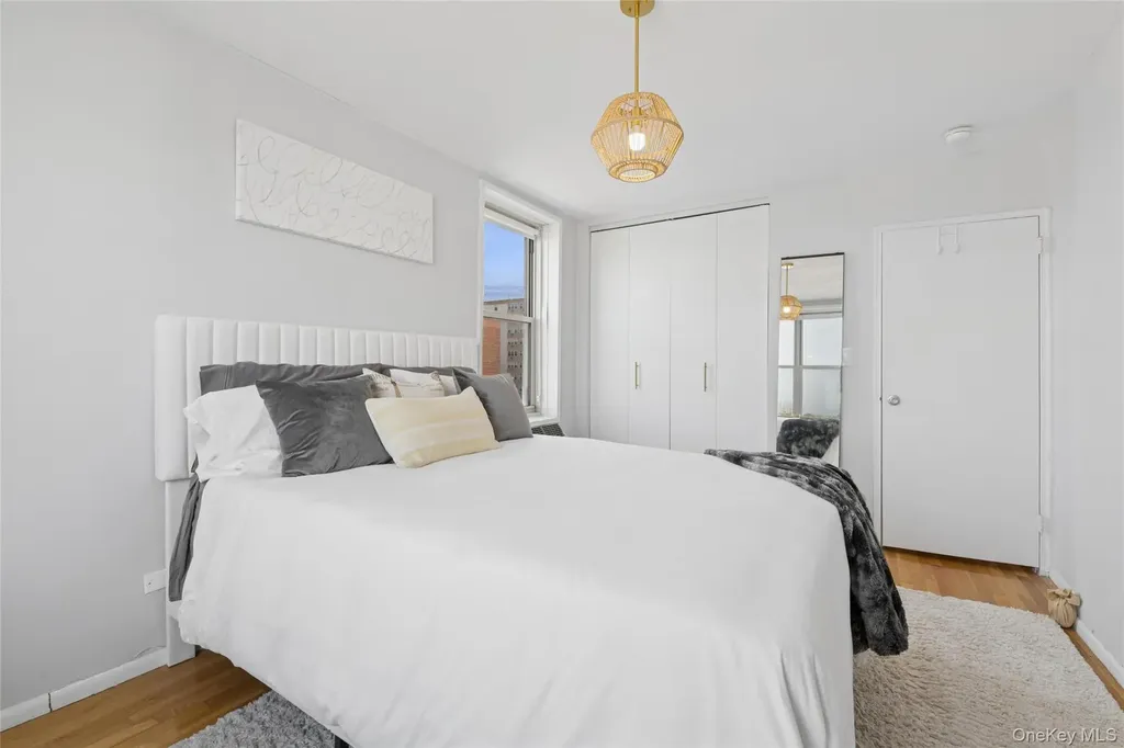 410 E Broadway Long Beach NY 11561