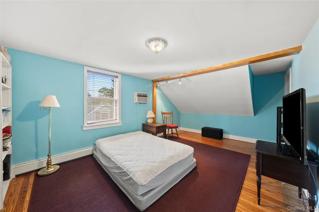 62 Center Avenue Bay Shore NY 11706