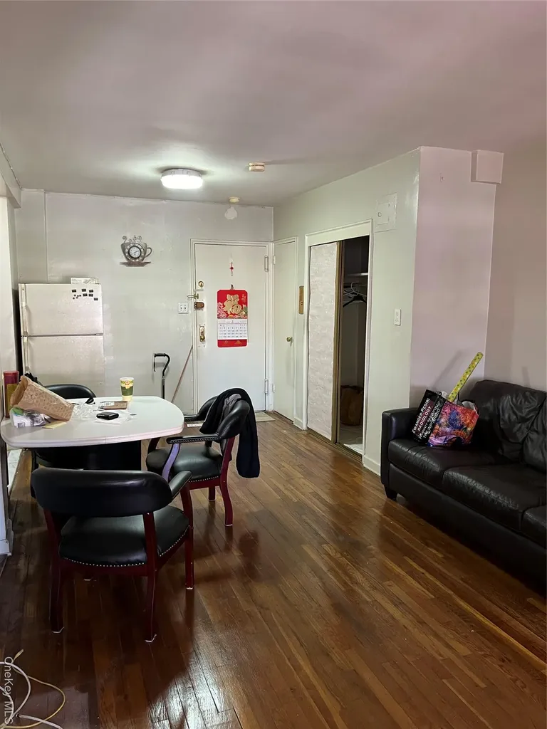 84-20 51 Avenue Elmhurst NY 11373
