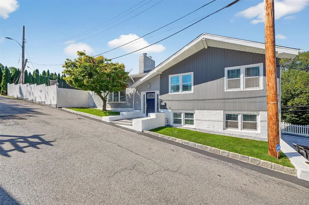 101 Curtis Lane Yonkers NY 10710