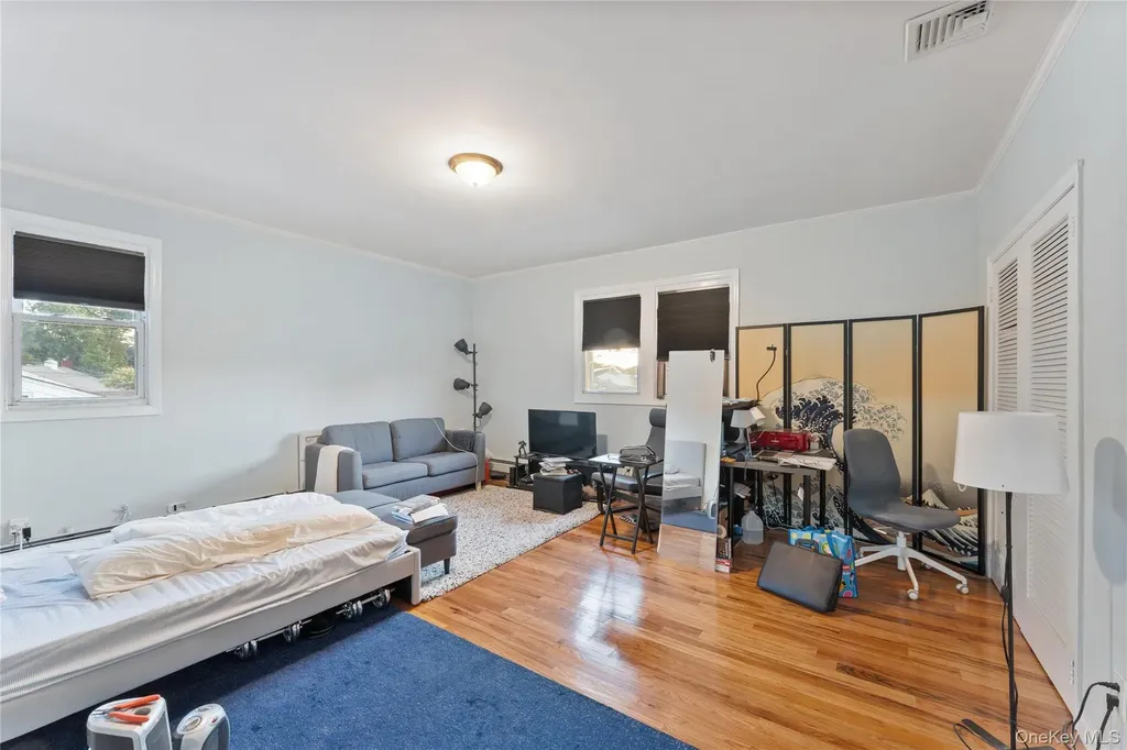 174 Delaware Avenue Freeport NY 11520