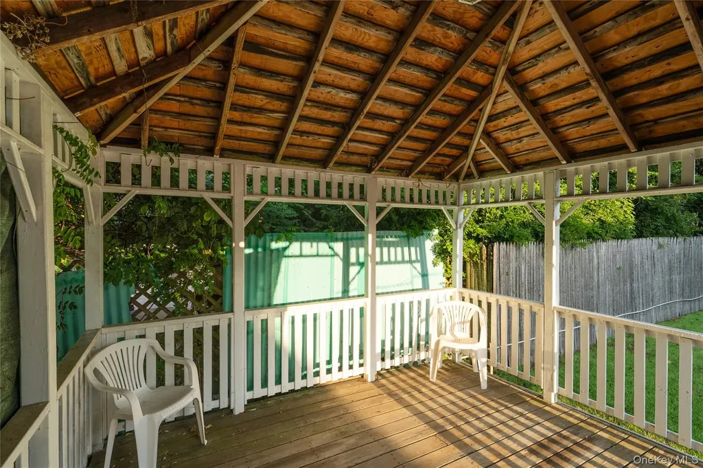 174 Delaware Avenue Freeport NY 11520