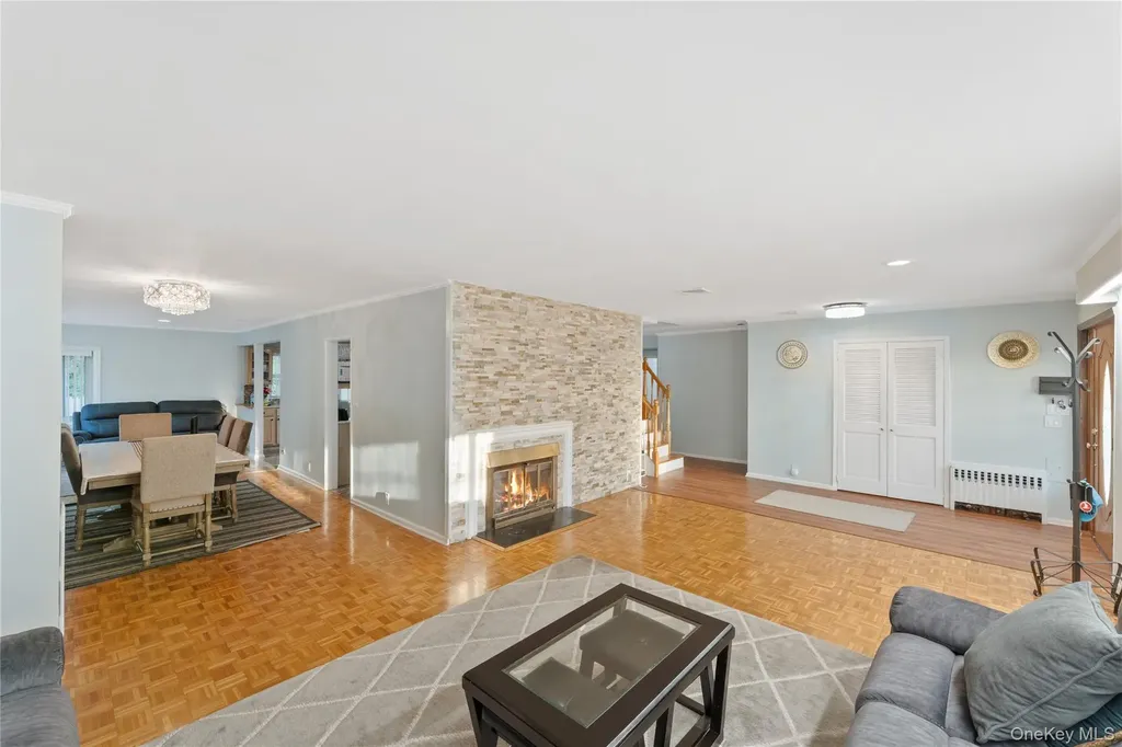 174 Delaware Avenue Freeport NY 11520
