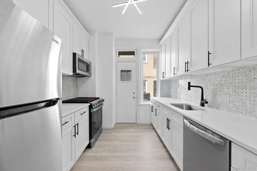 419 85th Street Brooklyn NY 11209