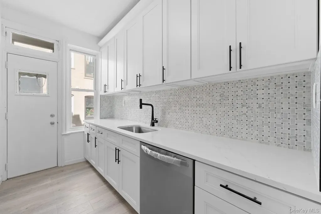 419 85th Street Brooklyn NY 11209