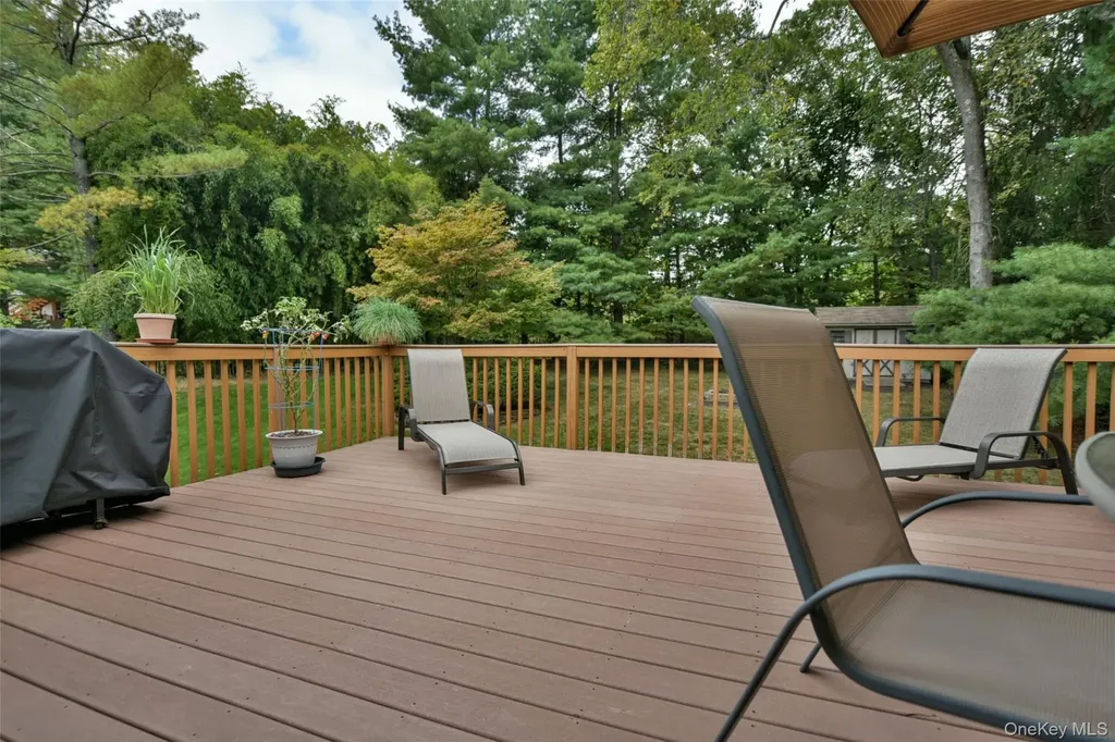 4 Arlington Drive Harriman NY 10926