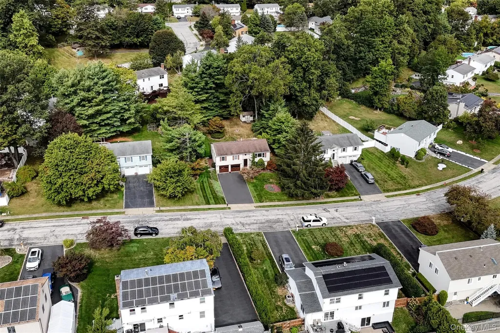 4 Arlington Drive Harriman NY 10926