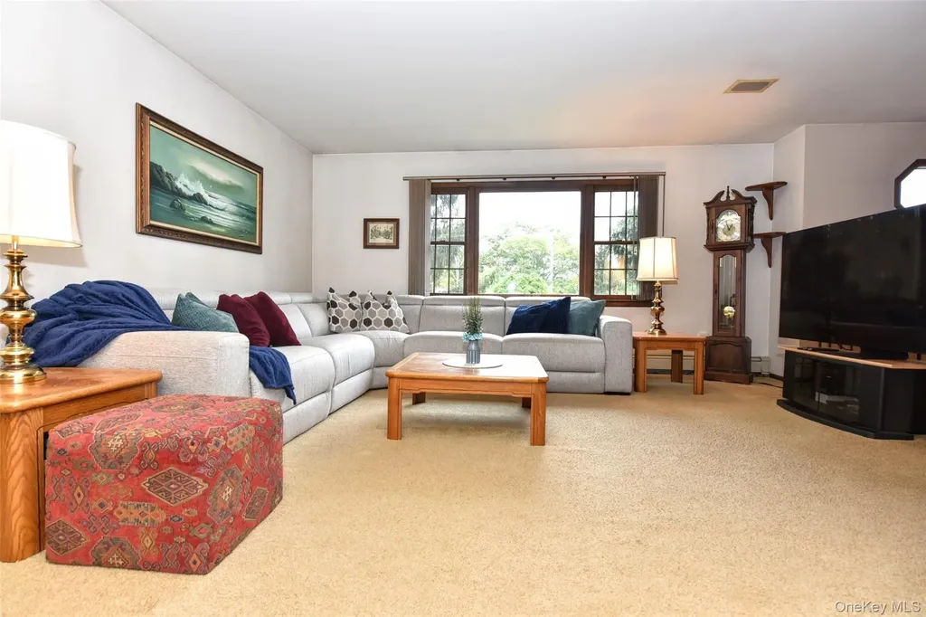 4 Arlington Drive Harriman NY 10926