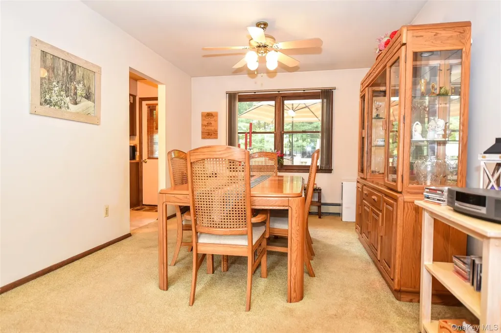 4 Arlington Drive Harriman NY 10926