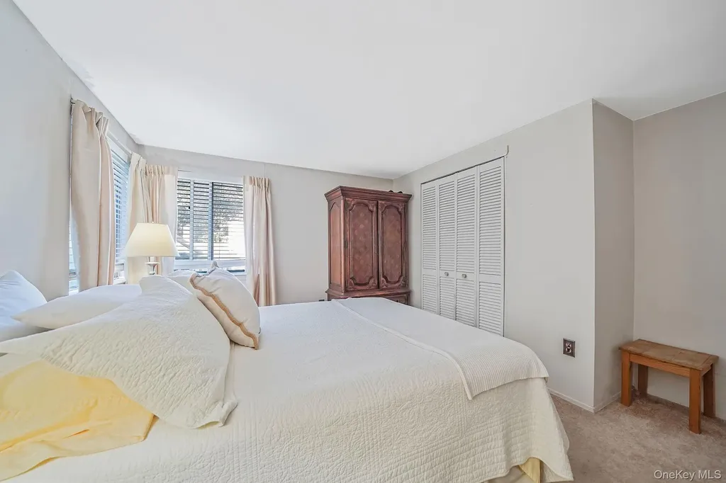 394 Central Islip Boulevard Ronkonkoma NY 11779