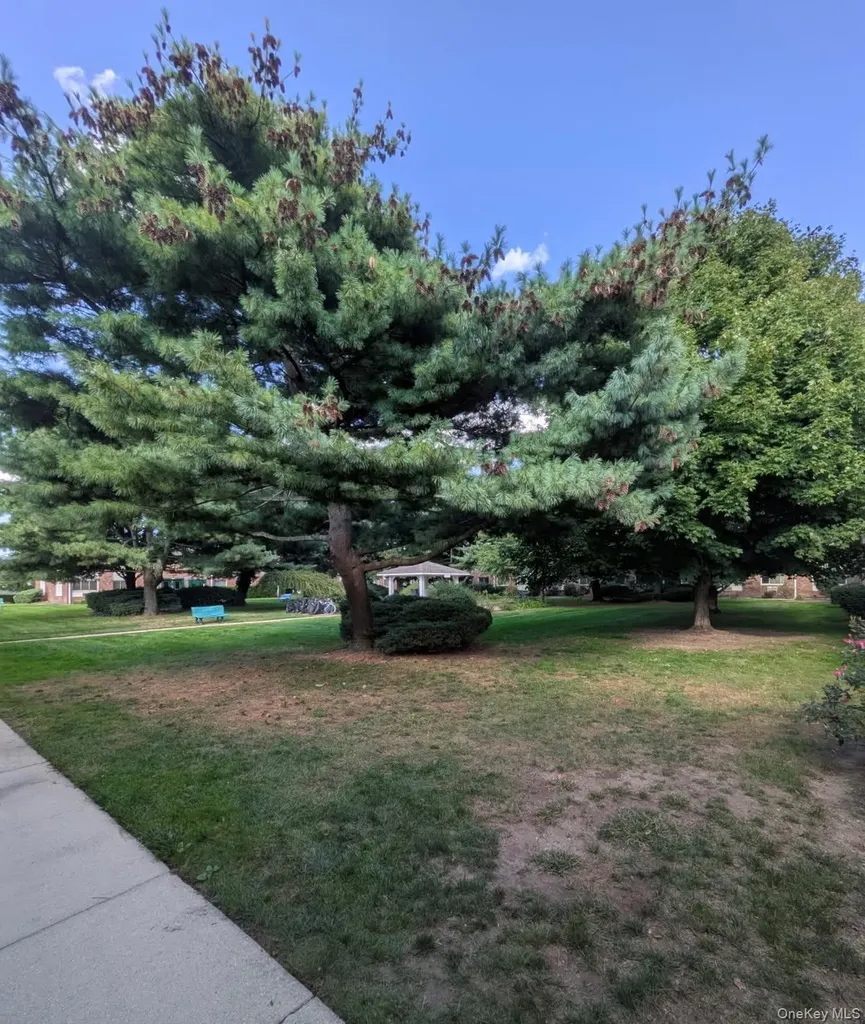 2453 B Union Boulevard Islip NY 11751