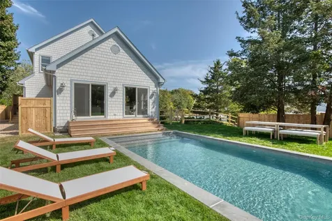 980 Manhanset Avenue Greenport NY 11944