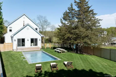 980 Manhanset Avenue Greenport NY 11944